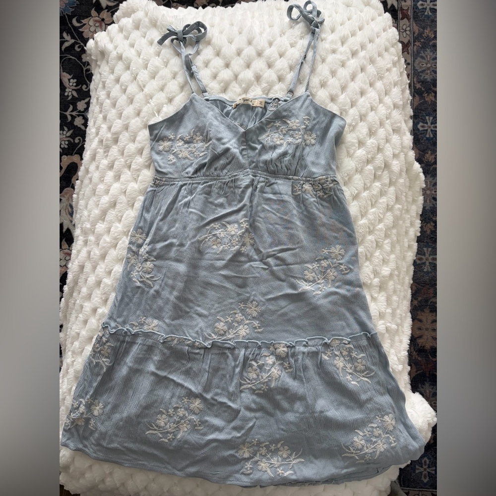 Chic Light Blue Floral Dress